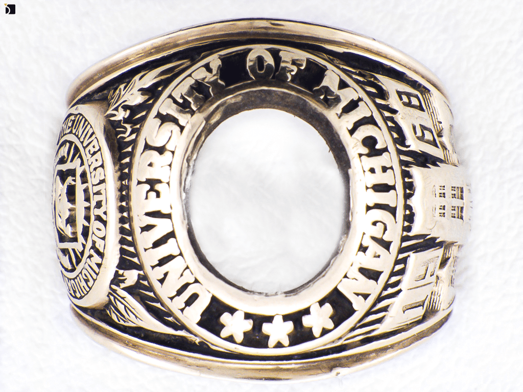 Image Showcasing a Class Ring Before It Gets Restored with a Gemstone Replacement