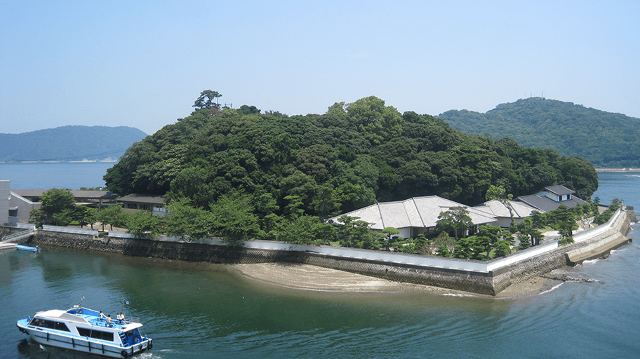 Image Showcasing Mikimoto Pearl Island