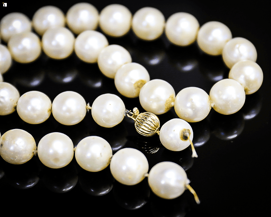 Image Showcasing Before #112 Close Up View of Pearls Getting Premier Necklace Repair Services by Master Jewelers