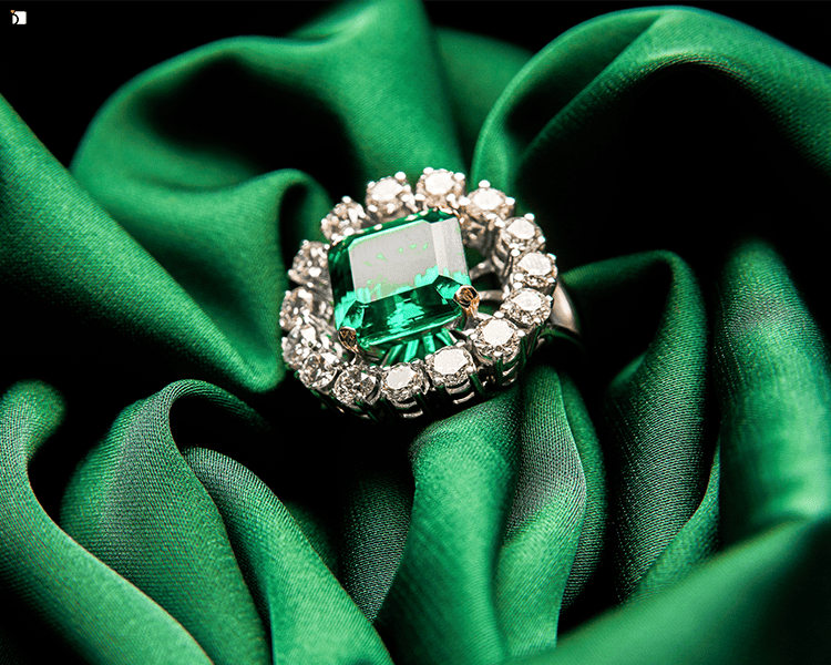 Luxury Diamond Emerald Fine Jewelry Ring Restored