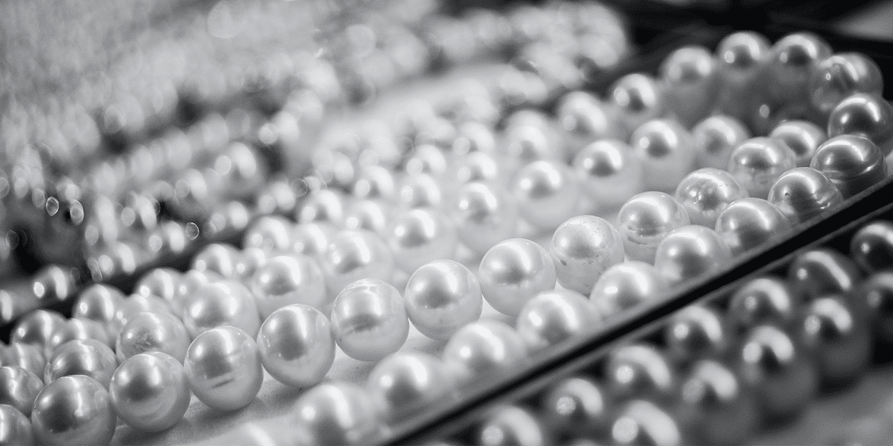 Image showing pearls that are in pristine condition after proper restringing