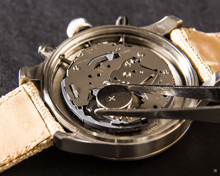 Quartz Watch Timepiece Receiving Premier Watch Movement Services