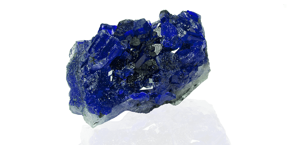 Isolated Uncut Sapphire Gemstone September Birthstone Featured Image