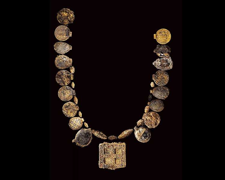 Medieval Necklace UK Treasure Discovery
