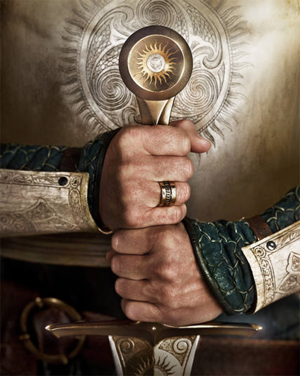 Close Up of Elendil's Ring and Adornments (via Amazon Studios)