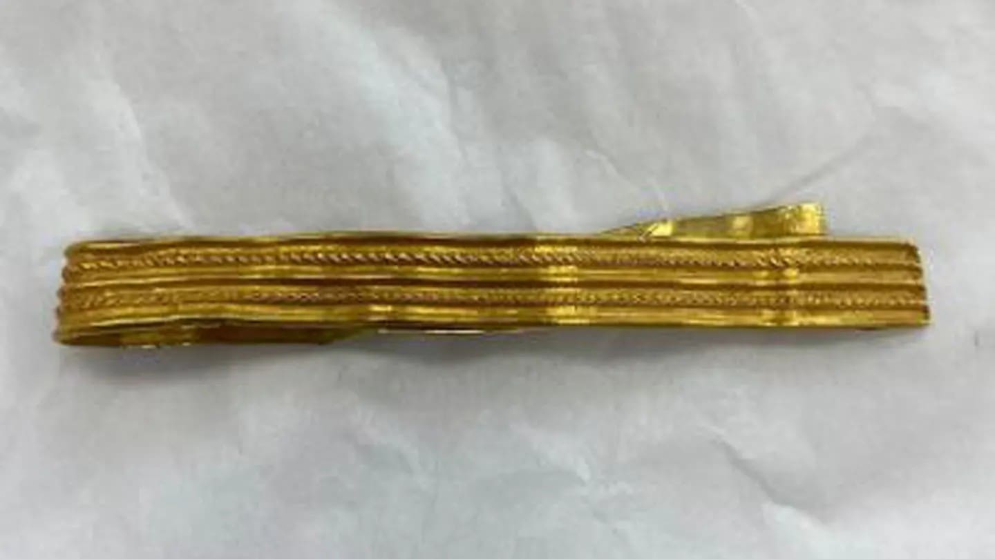 Image showcasing rare first-century Roman gold bracelet.