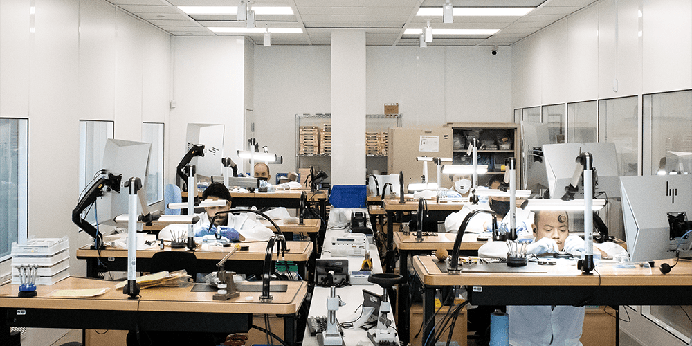 My Jewelry Repair Watchmakers at Work in Watch Repair Service Center