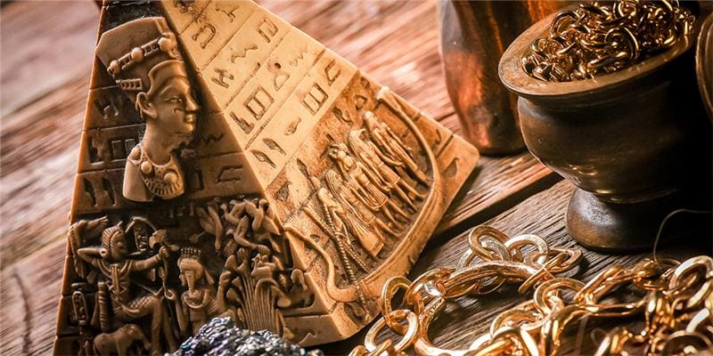 When You should get your dial refinish GP Ancient Egyptian Jewelry on Display with Carvings Featured Image