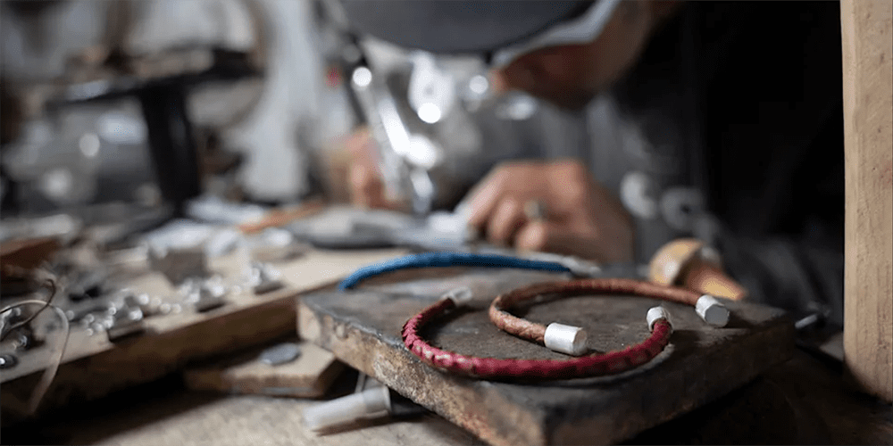 Ballet Slipper Jewelry via Yahoo! Life